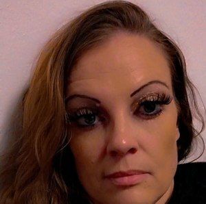 Meet your Posher, Joni